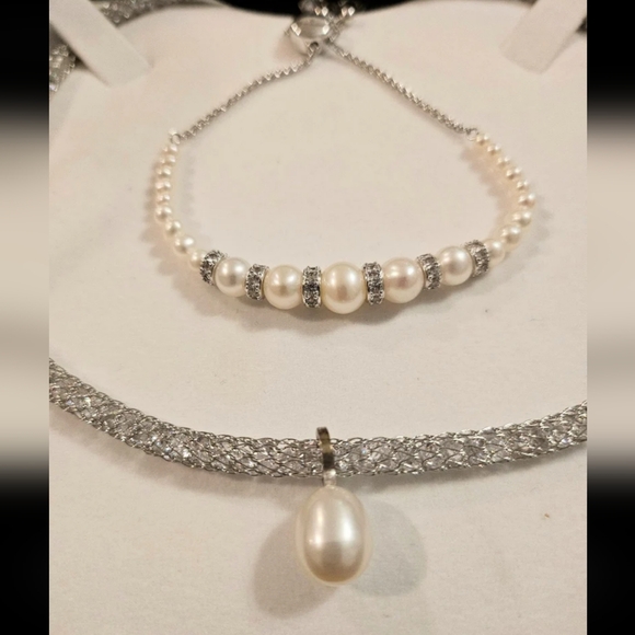 Bracelet Simulated Pearl with Silver & Crystal Embellished Separators - Picture 8 of 10